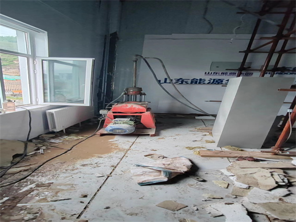 永嘉地基基础下沉墙体裂缝加固注浆顶升施工